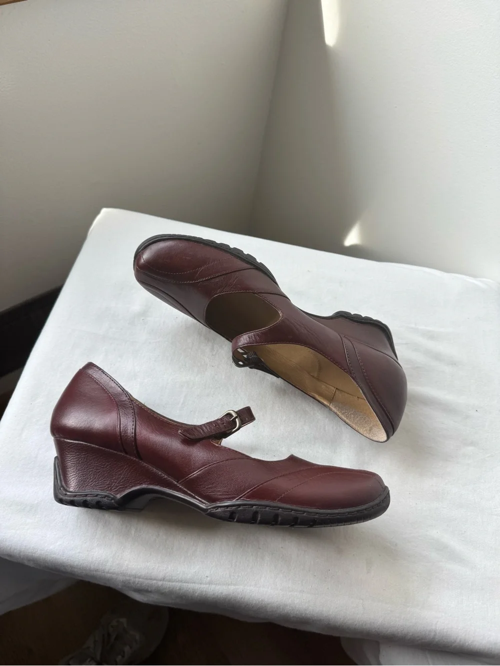 GNW Burgundy Leather Mary Jane Wedges – Size 9.5